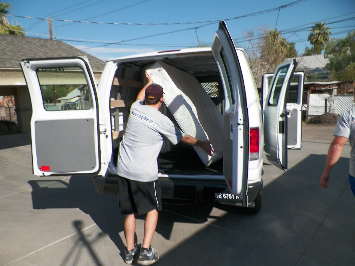 Residential moving services in Kingston